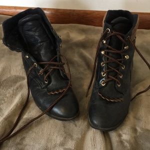 Make an offer! Lace up Justin boots